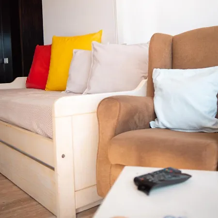 Апартаменты Wax By The Sea *